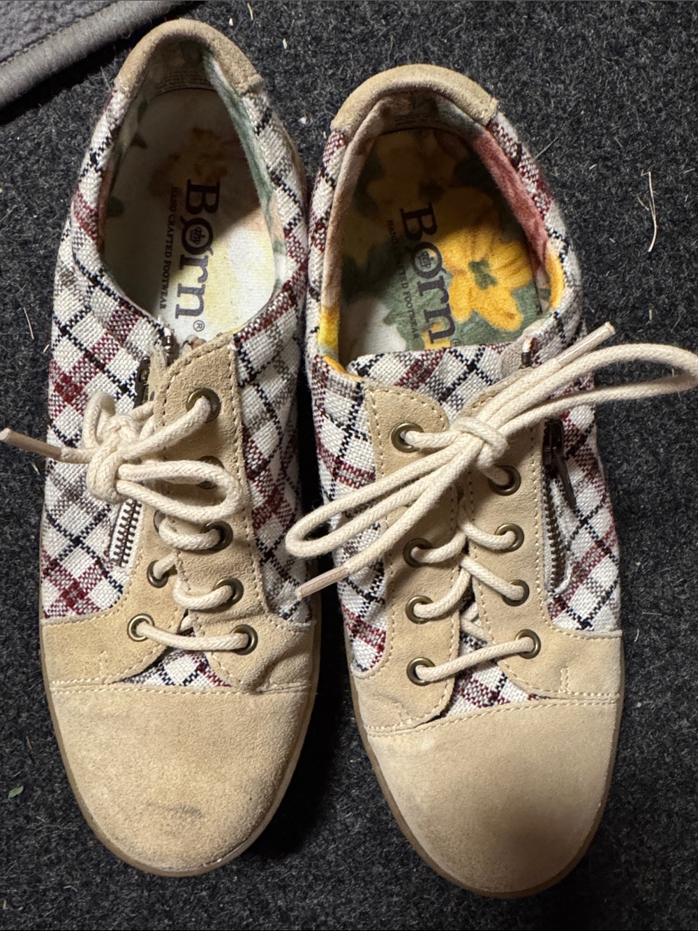 Born Plaid Tamara sneakers size 7